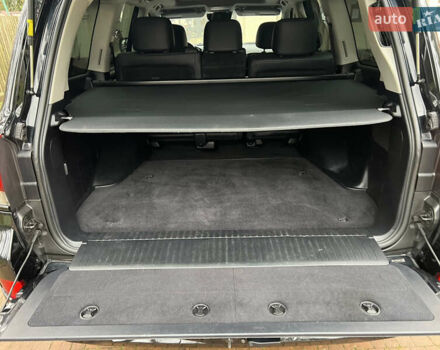 Черный Тойота Ленд Крузер, объемом двигателя 4.5 л и пробегом 239 тыс. км за 46900 $, фото 108 на Automoto.ua