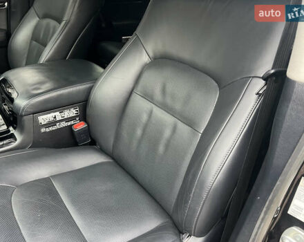 Черный Тойота Ленд Крузер, объемом двигателя 4.5 л и пробегом 239 тыс. км за 46900 $, фото 60 на Automoto.ua