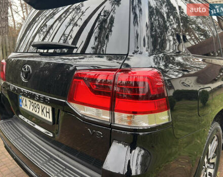 Черный Тойота Ленд Крузер, объемом двигателя 4.5 л и пробегом 239 тыс. км за 46900 $, фото 121 на Automoto.ua