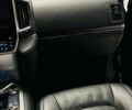 Черный Тойота Ленд Крузер, объемом двигателя 4.7 л и пробегом 146 тыс. км за 51999 $, фото 19 на Automoto.ua