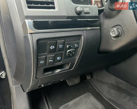 Черный Тойота Ленд Крузер, объемом двигателя 4.5 л и пробегом 239 тыс. км за 46900 $, фото 75 на Automoto.ua