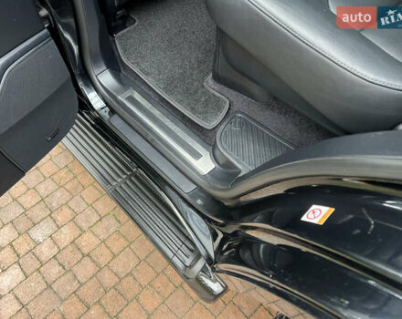 Черный Тойота Ленд Крузер, объемом двигателя 4.5 л и пробегом 239 тыс. км за 46900 $, фото 84 на Automoto.ua