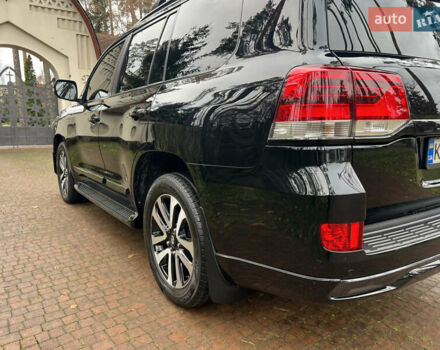 Черный Тойота Ленд Крузер, объемом двигателя 4.5 л и пробегом 239 тыс. км за 46900 $, фото 43 на Automoto.ua