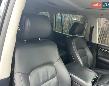 Черный Тойота Ленд Крузер, объемом двигателя 4.5 л и пробегом 239 тыс. км за 46900 $, фото 101 на Automoto.ua