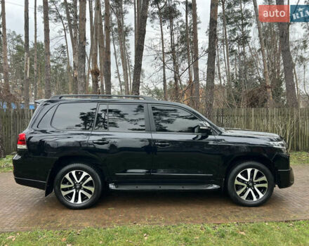 Черный Тойота Ленд Крузер, объемом двигателя 4.5 л и пробегом 239 тыс. км за 46900 $, фото 25 на Automoto.ua