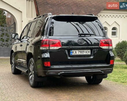 Черный Тойота Ленд Крузер, объемом двигателя 4.5 л и пробегом 239 тыс. км за 46900 $, фото 19 на Automoto.ua