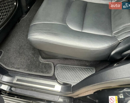 Черный Тойота Ленд Крузер, объемом двигателя 4.5 л и пробегом 239 тыс. км за 46900 $, фото 85 на Automoto.ua