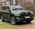 Черный Тойота Ленд Крузер, объемом двигателя 4.5 л и пробегом 239 тыс. км за 46900 $, фото 2 на Automoto.ua