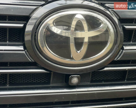 Черный Тойота Ленд Крузер, объемом двигателя 4.5 л и пробегом 239 тыс. км за 46900 $, фото 9 на Automoto.ua