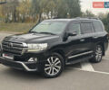 Черный Тойота Ленд Крузер, объемом двигателя 4.46 л и пробегом 324 тыс. км за 46999 $, фото 6 на Automoto.ua