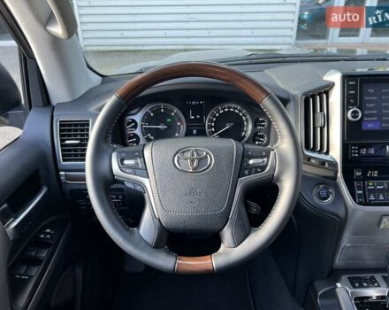 Черный Тойота Ленд Крузер, объемом двигателя 4.46 л и пробегом 150 тыс. км за 48500 $, фото 14 на Automoto.ua