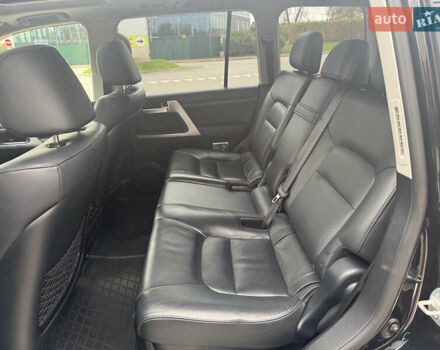 Черный Тойота Ленд Крузер, объемом двигателя 4.46 л и пробегом 324 тыс. км за 46999 $, фото 30 на Automoto.ua