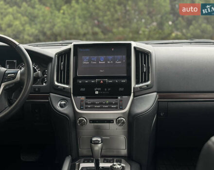 Черный Тойота Ленд Крузер, объемом двигателя 4.46 л и пробегом 324 тыс. км за 46999 $, фото 39 на Automoto.ua