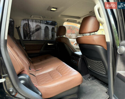 Черный Тойота Ленд Крузер, объемом двигателя 4.46 л и пробегом 225 тыс. км за 55500 $, фото 58 на Automoto.ua