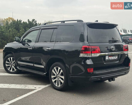 Черный Тойота Ленд Крузер, объемом двигателя 4.46 л и пробегом 324 тыс. км за 46999 $, фото 7 на Automoto.ua