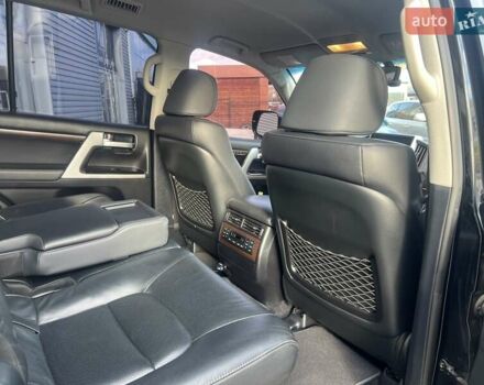 Черный Тойота Ленд Крузер, объемом двигателя 4.46 л и пробегом 150 тыс. км за 48500 $, фото 26 на Automoto.ua