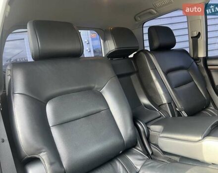 Черный Тойота Ленд Крузер, объемом двигателя 4.46 л и пробегом 150 тыс. км за 48500 $, фото 27 на Automoto.ua