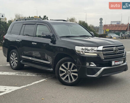 Черный Тойота Ленд Крузер, объемом двигателя 4.46 л и пробегом 324 тыс. км за 46999 $, фото 1 на Automoto.ua