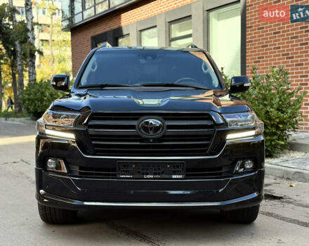 Черный Тойота Ленд Крузер, объемом двигателя 4.46 л и пробегом 225 тыс. км за 55500 $, фото 2 на Automoto.ua