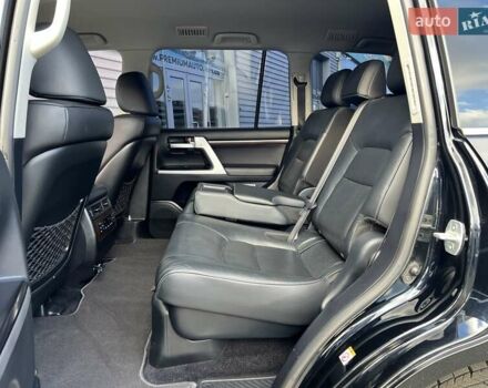 Чорний Тойота Ленд Крузер, об'ємом двигуна 4.46 л та пробігом 150 тис. км за 46900 $, фото 22 на Automoto.ua