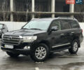 Чорний Тойота Ленд Крузер, об'ємом двигуна 4.46 л та пробігом 211 тис. км за 45900 $, фото 1 на Automoto.ua