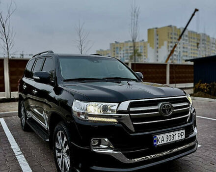 Черный Тойота Ленд Крузер, объемом двигателя 4.66 л и пробегом 184 тыс. км за 53500 $, фото 2 на Automoto.ua