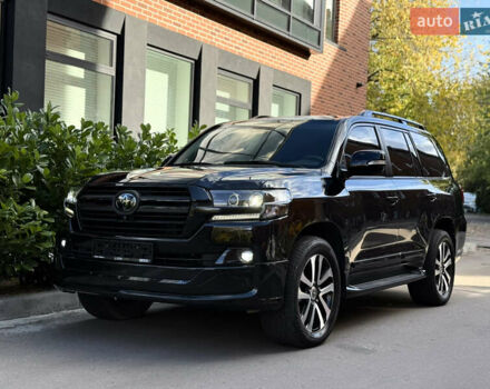 Черный Тойота Ленд Крузер, объемом двигателя 4.46 л и пробегом 225 тыс. км за 55500 $, фото 9 на Automoto.ua