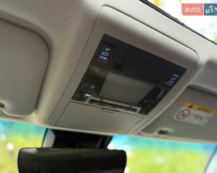 Черный Тойота Ленд Крузер, объемом двигателя 4.46 л и пробегом 225 тыс. км за 55500 $, фото 42 на Automoto.ua