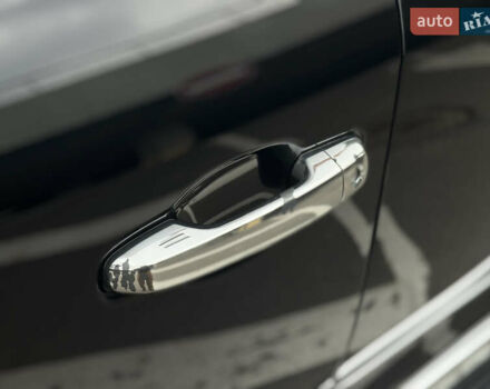 Черный Тойота Ленд Крузер, объемом двигателя 4.46 л и пробегом 324 тыс. км за 46999 $, фото 13 на Automoto.ua