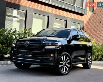 Черный Тойота Ленд Крузер, объемом двигателя 4.46 л и пробегом 225 тыс. км за 55500 $, фото 3 на Automoto.ua