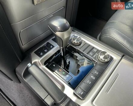 Черный Тойота Ленд Крузер, объемом двигателя 4.46 л и пробегом 150 тыс. км за 48500 $, фото 18 на Automoto.ua