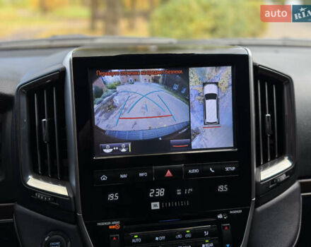 Черный Тойота Ленд Крузер, объемом двигателя 4.46 л и пробегом 225 тыс. км за 55500 $, фото 44 на Automoto.ua