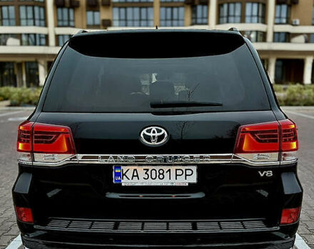 Черный Тойота Ленд Крузер, объемом двигателя 4.66 л и пробегом 184 тыс. км за 53500 $, фото 6 на Automoto.ua