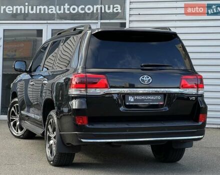 Черный Тойота Ленд Крузер, объемом двигателя 4.46 л и пробегом 150 тыс. км за 48500 $, фото 8 на Automoto.ua