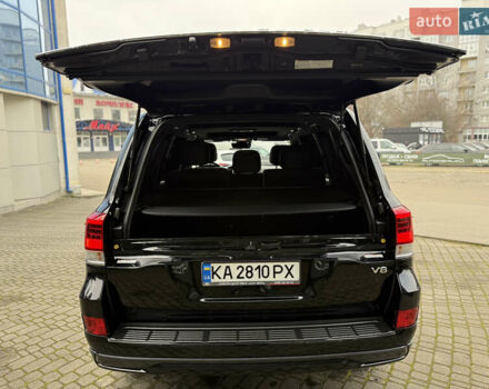 Черный Тойота Ленд Крузер, объемом двигателя 4.46 л и пробегом 200 тыс. км за 50500 $, фото 32 на Automoto.ua