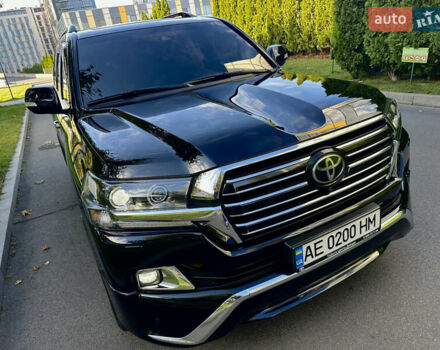 Черный Тойота Ленд Крузер, объемом двигателя 4.46 л и пробегом 320 тыс. км за 45999 $, фото 13 на Automoto.ua