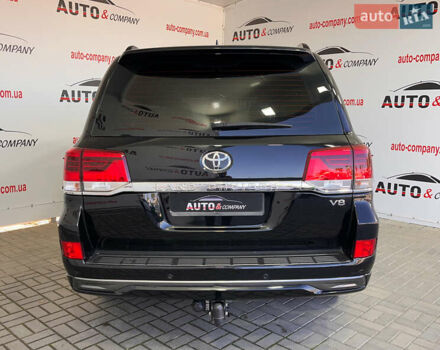Черный Тойота Ленд Крузер, объемом двигателя 4.46 л и пробегом 184 тыс. км за 49950 $, фото 3 на Automoto.ua