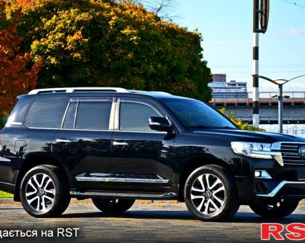 Черный Тойота Ленд Крузер, объемом двигателя 4.6 л и пробегом 137 тыс. км за 57500 $, фото 4 на Automoto.ua