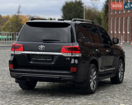 Черный Тойота Ленд Крузер, объемом двигателя 4.46 л и пробегом 132 тыс. км за 54999 $, фото 7 на Automoto.ua