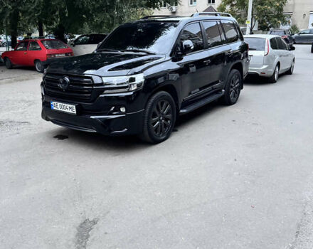 Черный Тойота Ленд Крузер, объемом двигателя 4.46 л и пробегом 177 тыс. км за 52000 $, фото 40 на Automoto.ua