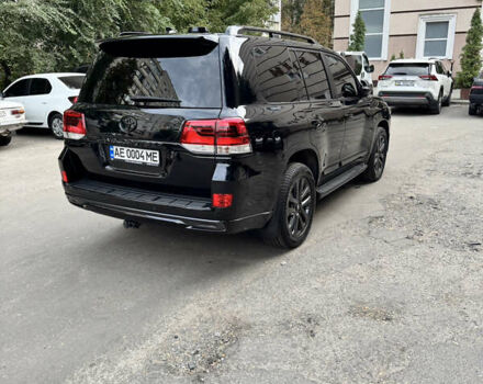 Черный Тойота Ленд Крузер, объемом двигателя 4.46 л и пробегом 177 тыс. км за 52000 $, фото 8 на Automoto.ua