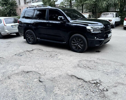 Черный Тойота Ленд Крузер, объемом двигателя 4.46 л и пробегом 177 тыс. км за 52000 $, фото 36 на Automoto.ua