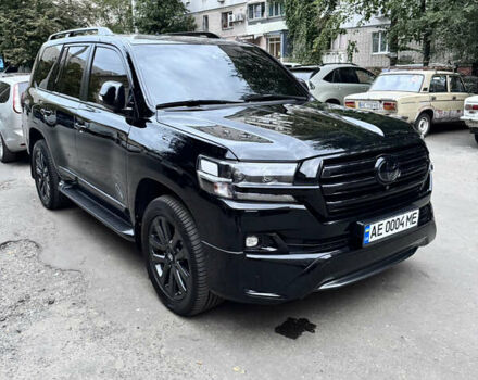 Черный Тойота Ленд Крузер, объемом двигателя 4.46 л и пробегом 177 тыс. км за 52000 $, фото 24 на Automoto.ua