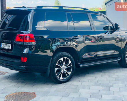 Черный Тойота Ленд Крузер, объемом двигателя 4.46 л и пробегом 204 тыс. км за 49000 $, фото 12 на Automoto.ua