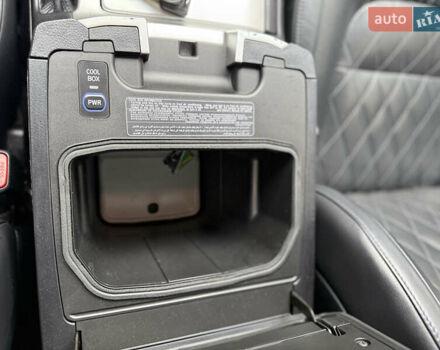 Черный Тойота Ленд Крузер, объемом двигателя 4.46 л и пробегом 200 тыс. км за 50500 $, фото 36 на Automoto.ua