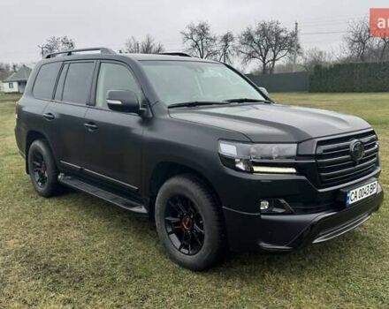 Черный Тойота Ленд Крузер, объемом двигателя 4.46 л и пробегом 140 тыс. км за 60000 $, фото 1 на Automoto.ua
