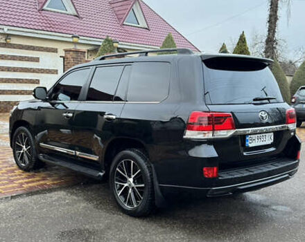 Черный Тойота Ленд Крузер, объемом двигателя 4.46 л и пробегом 112 тыс. км за 57000 $, фото 2 на Automoto.ua