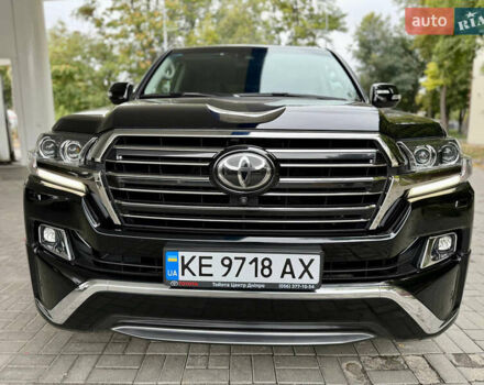 Черный Тойота Ленд Крузер, объемом двигателя 4.46 л и пробегом 118 тыс. км за 55500 $, фото 3 на Automoto.ua