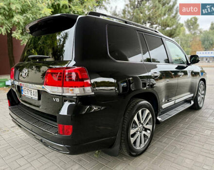 Черный Тойота Ленд Крузер, объемом двигателя 4.46 л и пробегом 118 тыс. км за 55500 $, фото 7 на Automoto.ua