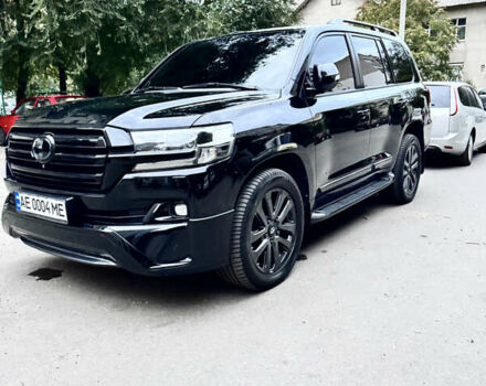 Черный Тойота Ленд Крузер, объемом двигателя 4.46 л и пробегом 177 тыс. км за 52000 $, фото 27 на Automoto.ua